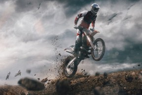 ng体育app-三重奏，德约科维奇巅峰对决，Karsa激战80分钟，切尔西绝地求生—高光时刻胜负难料！